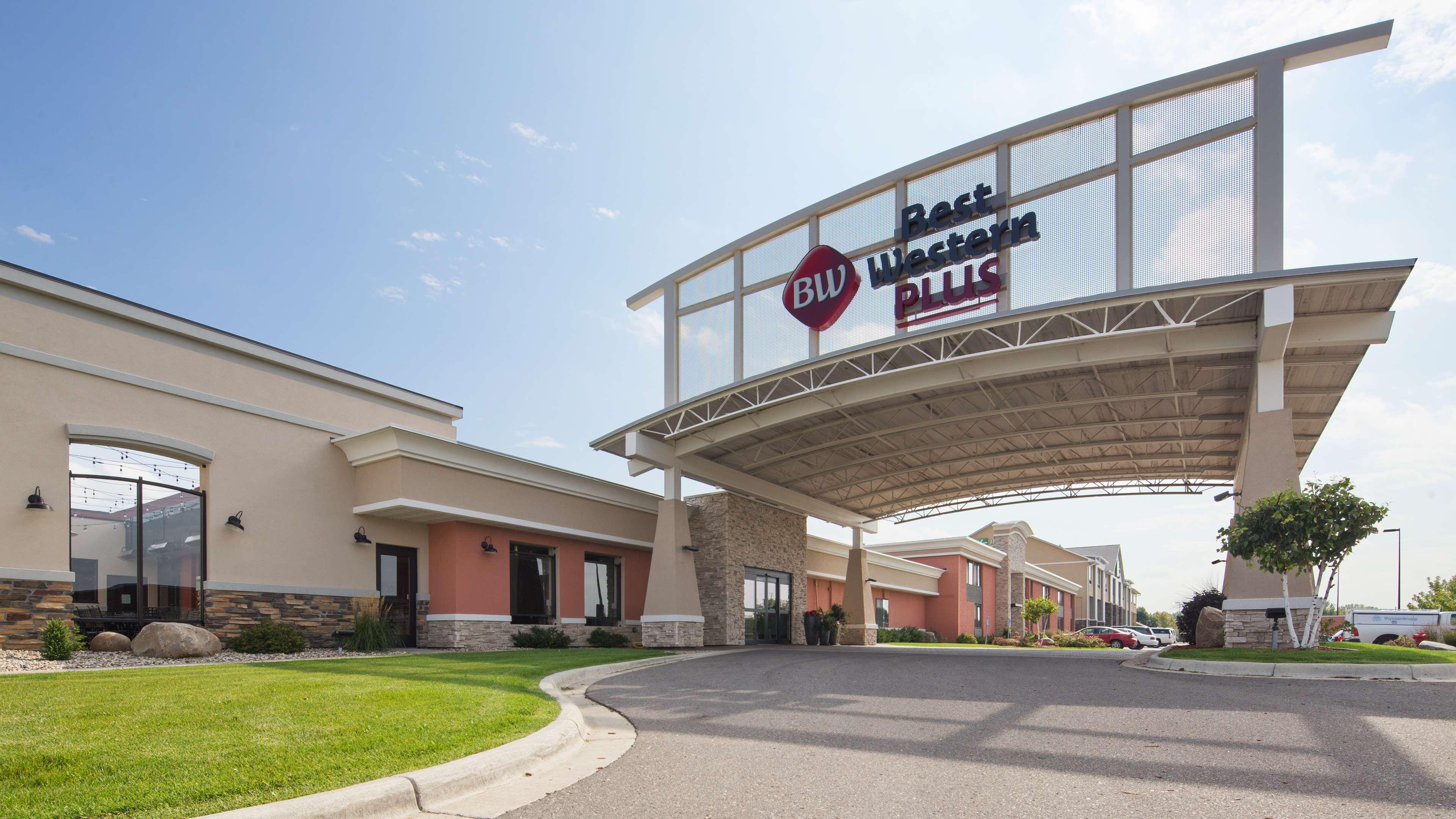 Best Western Plus Willmar Exteriér fotografie